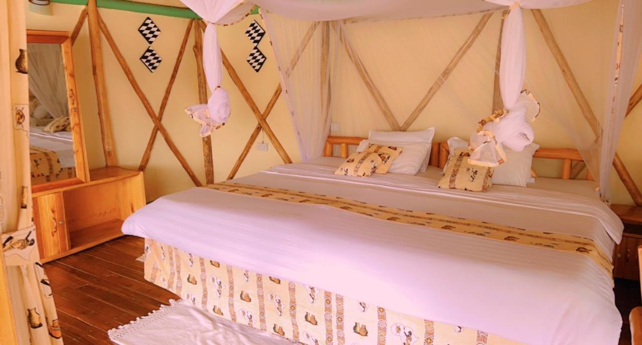 Lake Bunyonyi Rock Resort Kabale Exterior photo