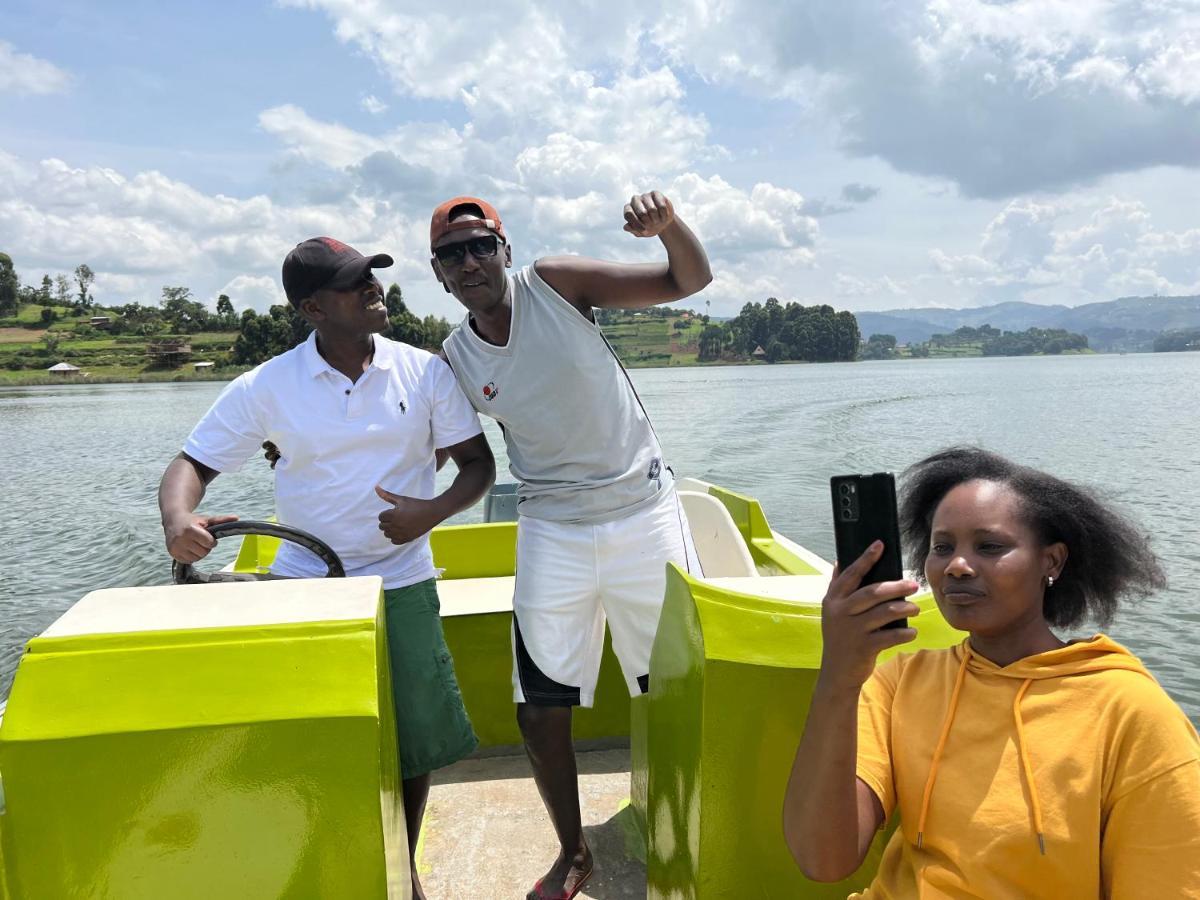 Lake Bunyonyi Rock Resort Kabale Exterior photo
