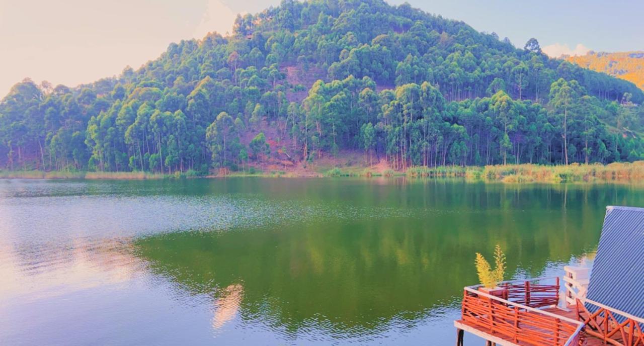 Lake Bunyonyi Rock Resort Kabale Exterior photo