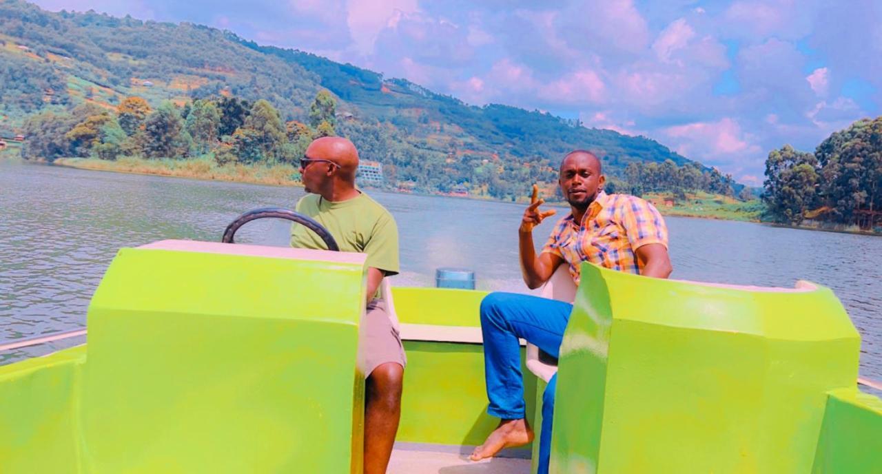 Lake Bunyonyi Rock Resort Kabale Exterior photo