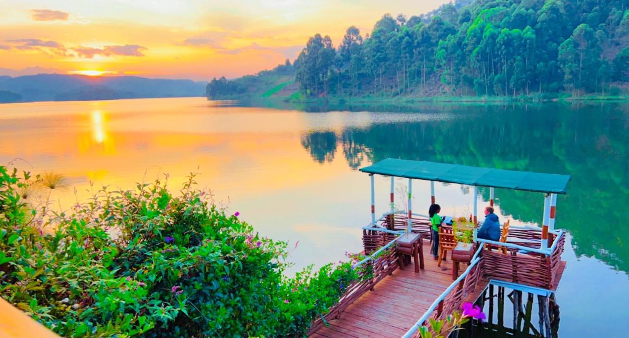 Lake Bunyonyi Rock Resort Kabale Exterior photo