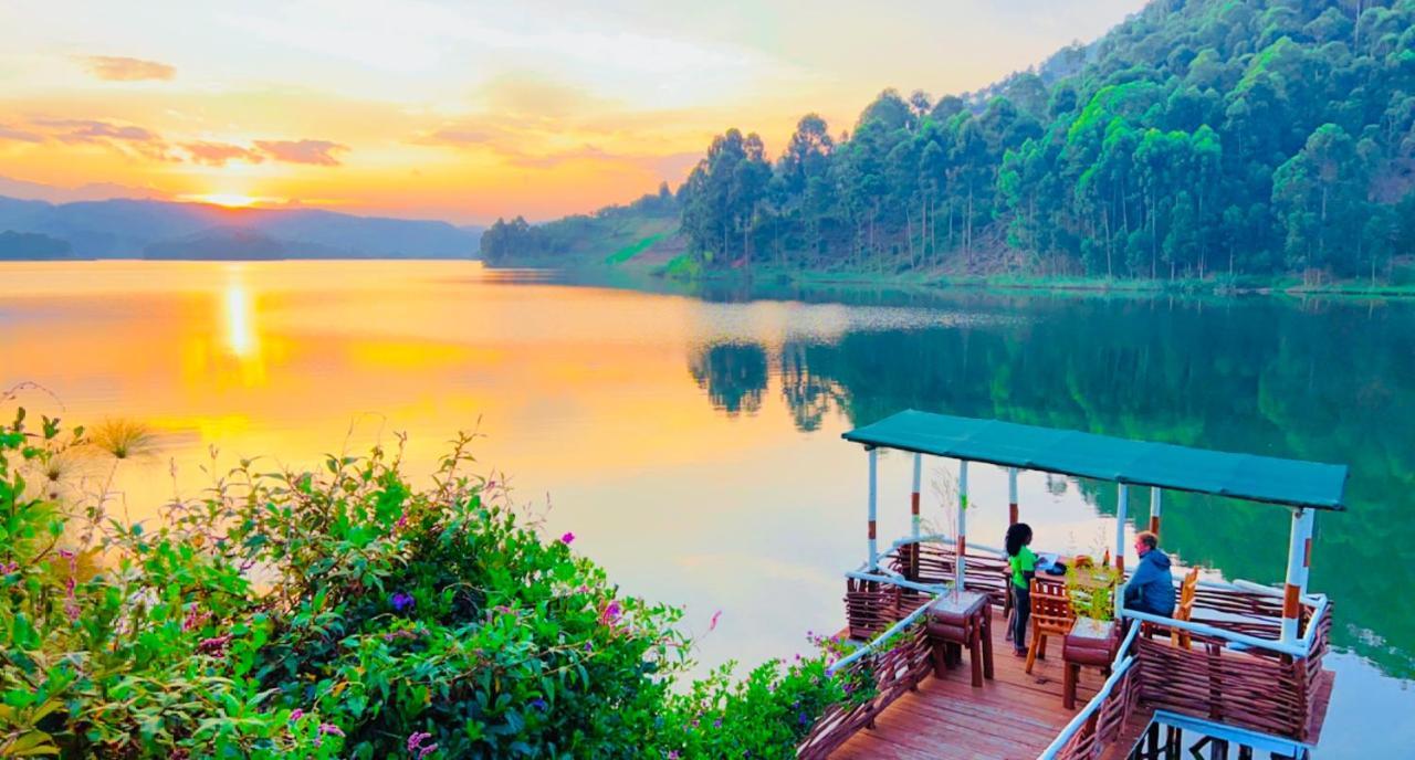 Lake Bunyonyi Rock Resort Kabale Exterior photo